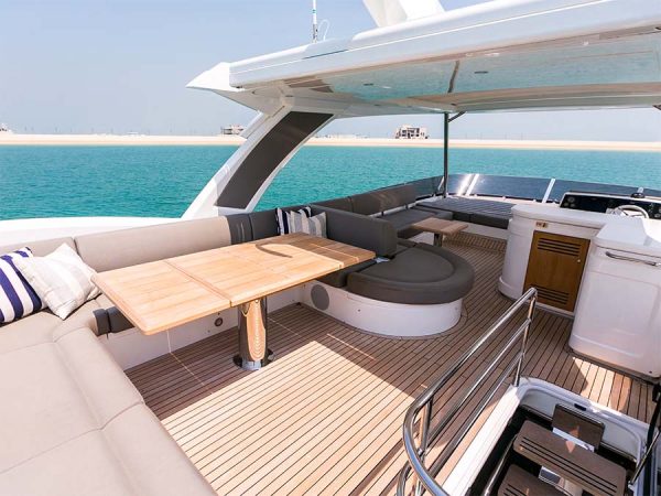 70FT LUXURY YACHT - Image 8