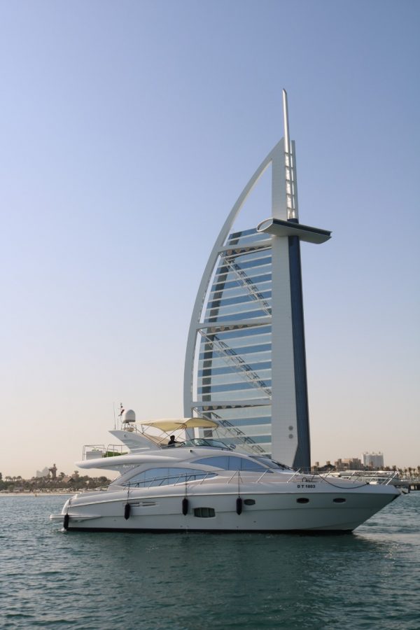 56FT LUXURY YACHT - Image 9