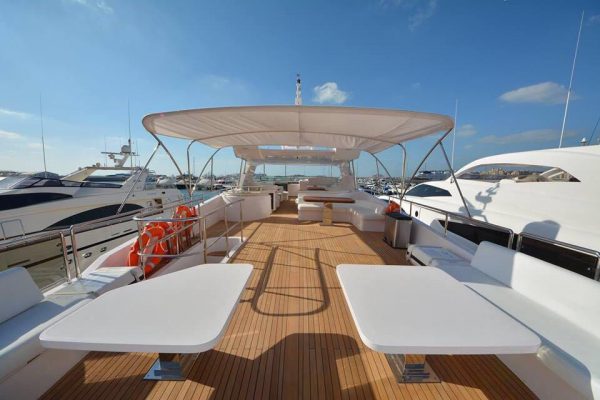 101FT SUPER YACHT - Image 15