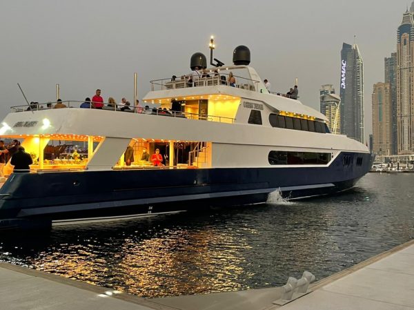 141FT SUPER YACHT - Image 9