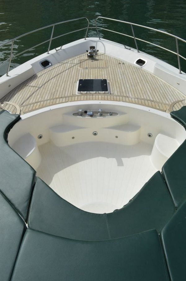 88FT JACUZZI YACHT - Image 3