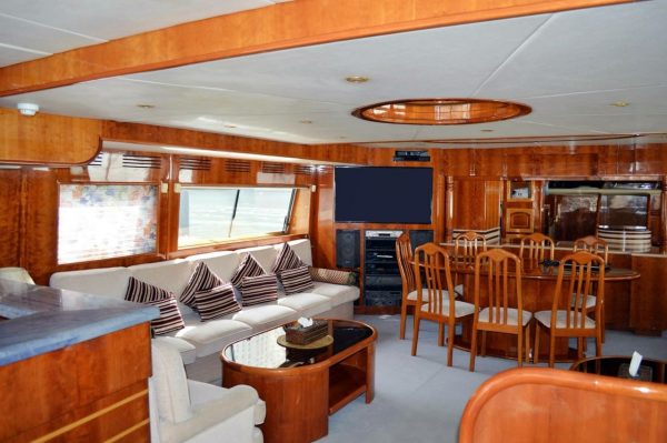 88FT JACUZZI YACHT - Image 2