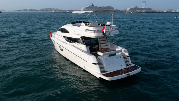 55FT LUXURY YACHT - Image 6