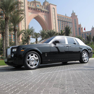 Rolls-Royce-Chauffeur-Drive